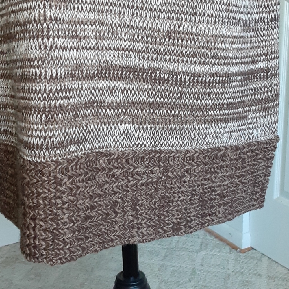 Sweater - Picture 5 of 7